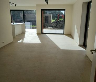 Huis te huur in Sleidinge voor € 1.395 met 4 slaapkamers - foto 1