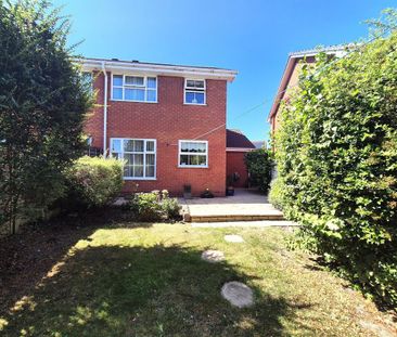 3 bedroom semi-detached house to rent - Photo 4