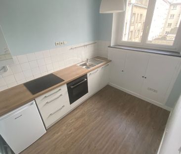 Location Appartement 2 pièces 46m² - Photo 4