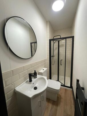 5 bedroom house to rent - Photo 1