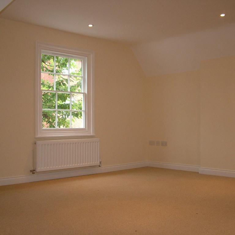 1 bedroom maisonette to rent - Photo 1