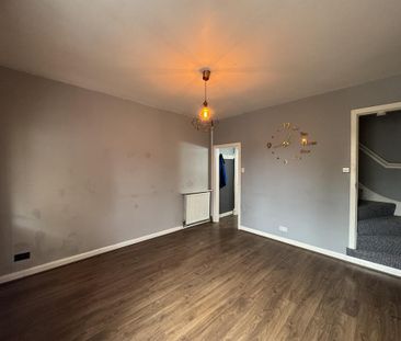 3 bedroom terraced house to rent - Photo 6