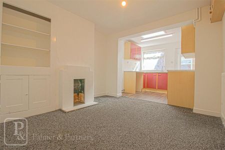 2 bedroom terraced house to rent - Photo 5