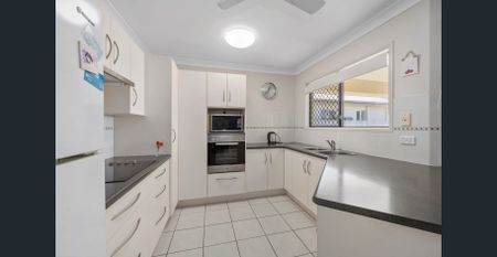 Fantastic Family Home! - Photo 4