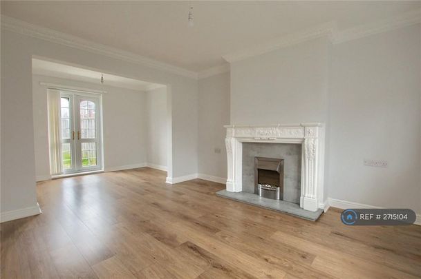 2 bedroom terraced house to rent - Photo 1