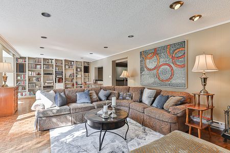 For Lease - 4 Page Avenue, Toronto, Ontario - Photo 4