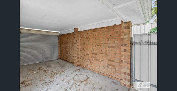 Effortless Living in Prime Location - Photo 1