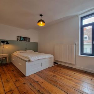 Appartement te huur in Tournai voor € 475 met 1 slaapkamer - Photo 2