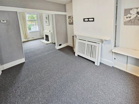 2 Bedroom House to Rent in Fuller Street, Kettering, NN16 - Photo 2