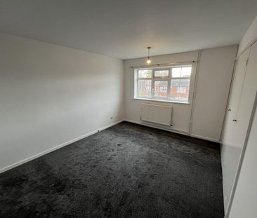 2 bedroom townhouse to rent - Photo 3