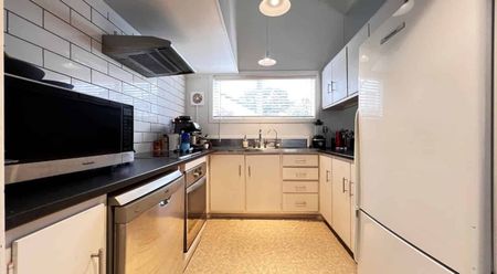 1/9A Alfred Street, Northcote Point - Photo 4