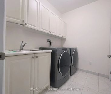 Detached Home For Lease | N9245919 - Photo 1