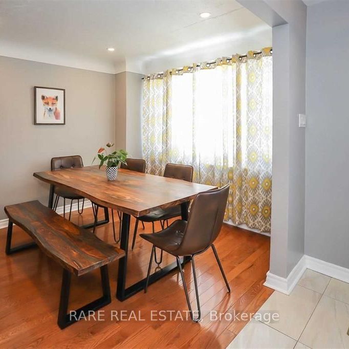 Detached Home For Lease | X8127874 - Photo 1