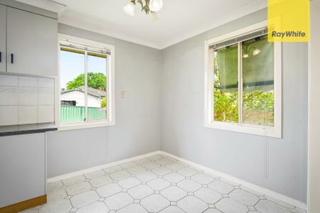 3 Bedroom Home in Penrith - Photo 2