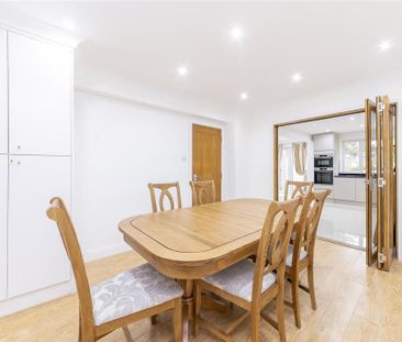 3 bedroom townhouse to rent - Photo 3