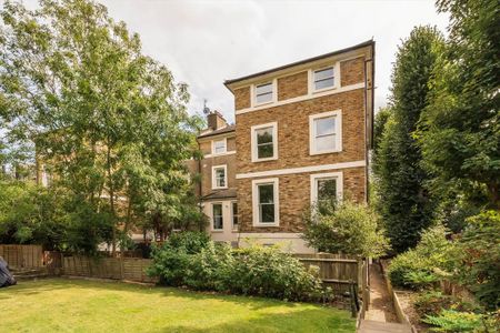 3 bedroom flat to rent - Photo 4
