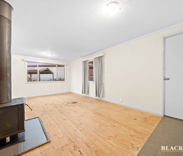 23 Settlement Drive, Duffy ACT 2611 - House For Rent | Domain - Photo 3