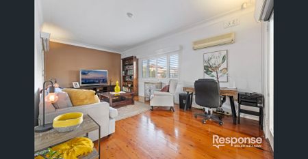 Tidy 3 Bedroom Home. - Photo 2