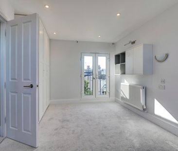 5 Bed Terraced House, William Road, SW19 - Photo 5