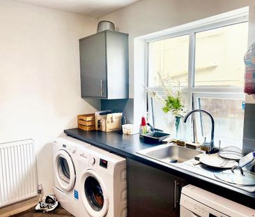 8 bedroom house to rent - Photo 3