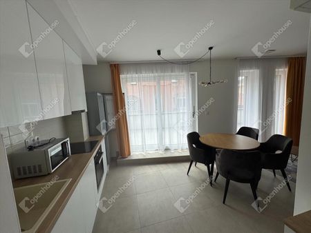 Kiadó újszerű állapotú lakás - Székesfehérvár - Photo 2