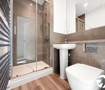2 bedroom maisonette to rent - Photo 6