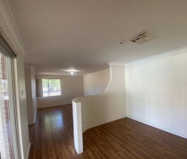 SPACIOUS FAMILY HOME WITH HUGE BACKYARD! - Photo 1