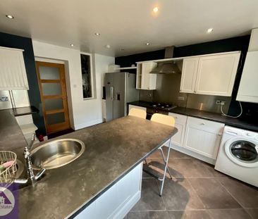 3 bedroom terraced house to rent - Photo 3