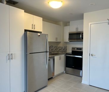 For Lease - 10 Liben Way Unit# 19, Toronto, Ontario - Photo 1