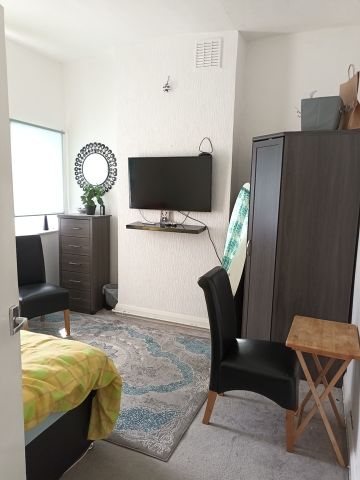 Room in a Shared House, London, SE15 - Photo 3