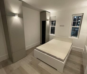 Studio to rent - Photo 5