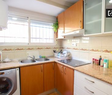 valencia, Valencian Community 46009 - Photo 4