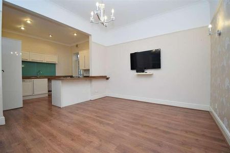 St Peters Court, Horbury, WF4 - Photo 4