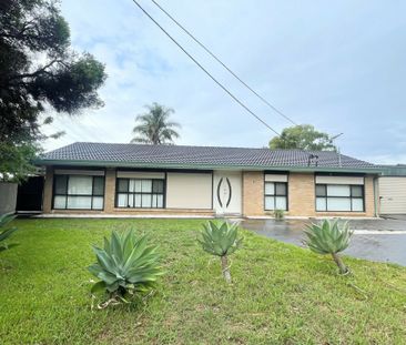 Well Presented 3 Bedroom Family Home Close to All Local Amenities! - Photo 2