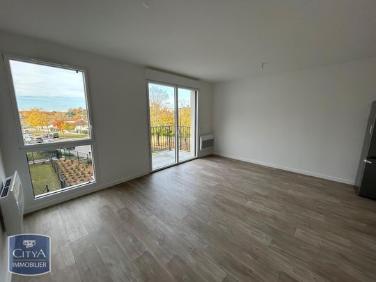 Location Appartement 2 pièces 47m² COMPIEGNE 60200 - Photo 1