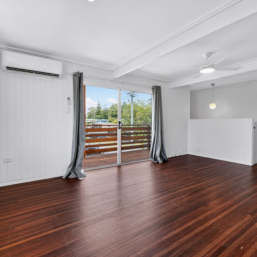 Spacious Renovated Home with Flexible Dual-Living Potential! - Photo 1