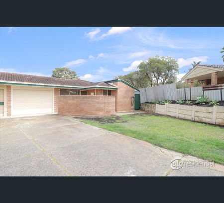 3 Mollerin Place, South Lake, WA 6164 - Photo 2