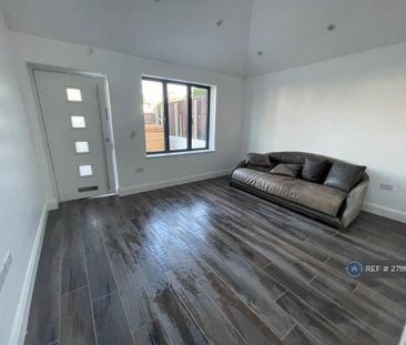 1 bedroom maisonette to rent - Photo 2