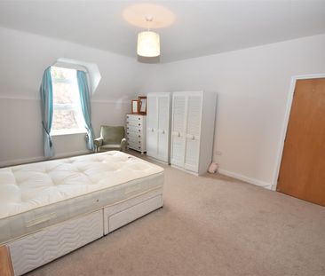 Marine Park, West Kirby - Photo 6