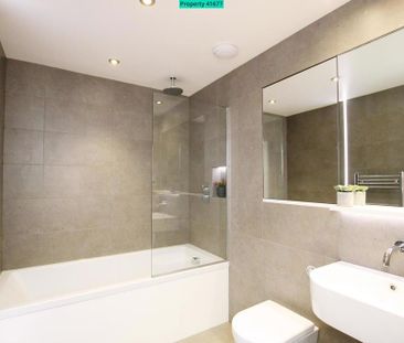 3 bedroom ground floor maisonette to rent - Photo 3