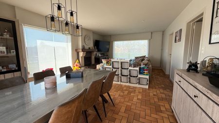 Recent gerenoveerde woning op perceel van 750m² te huur in Zulte! - Foto 3