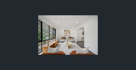 STUNNING FAMILY HOME - Photo 3