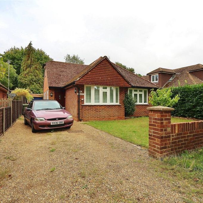 3 bedroom bungalow to rent - Photo 1