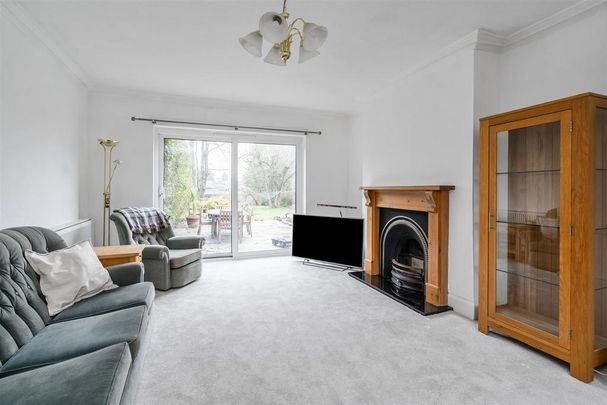 4 bedroom semi-detached house to rent - Photo 1