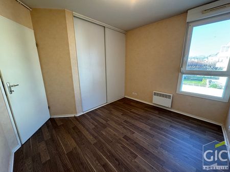 Location Appartement 2 pièces 47m² - Photo 4