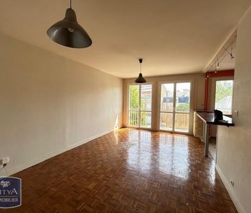 Location Appartement 2 pièces 47m² POITIERS 86000 - Photo 2
