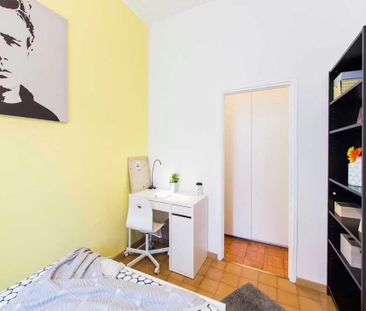 Via Bartolomeo D'Alviano, Milan, Lombardy 20146 - Photo 3