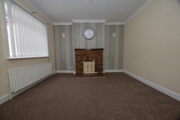 Lough Road, Lurgan, BT66 6JL - Photo 1
