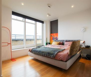2 bedroom penthouse to rent - Photo 6