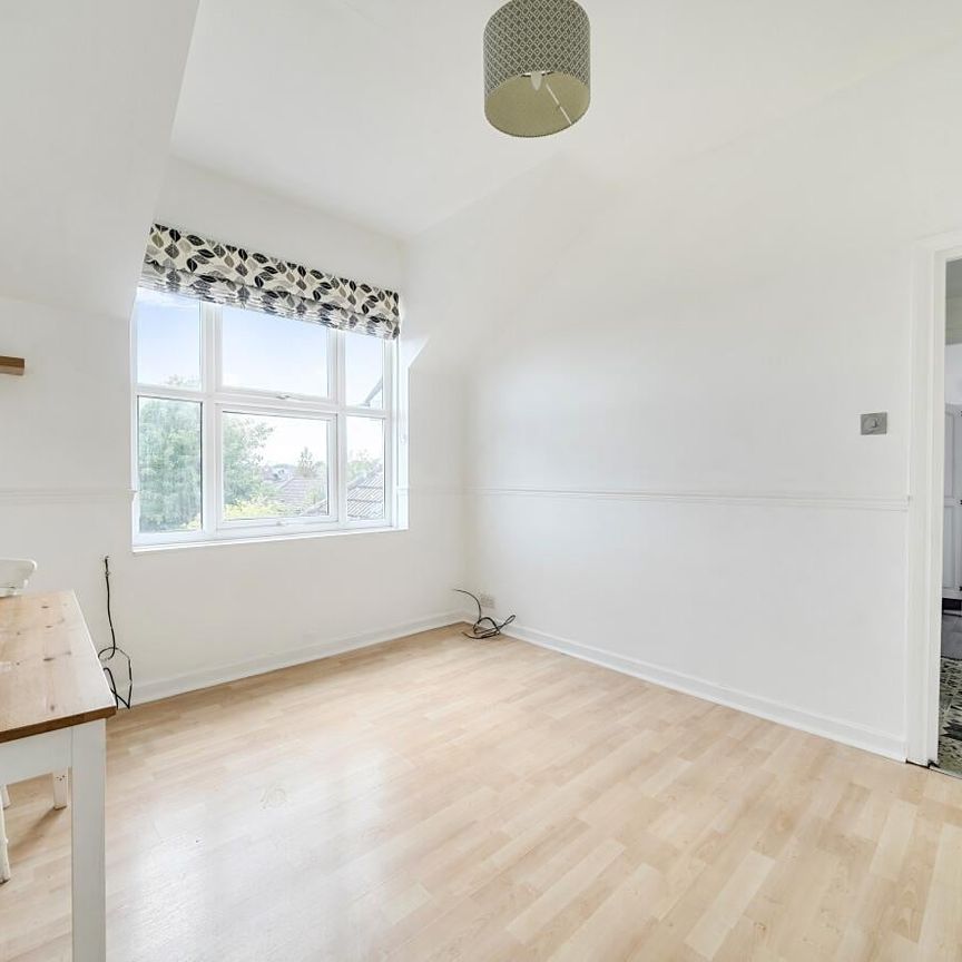 1 Bed Flat, South Norwood Hill, SE25 - Photo 1